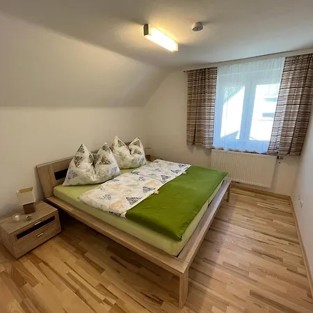 Haus Erzbergblick Casa de Férias